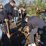 Jeroen Brouwer Midden En Paul Grizell Rechts Planten Eerste Boom Balderbos