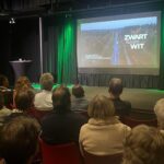 Docu Premiere Zwart En Wit