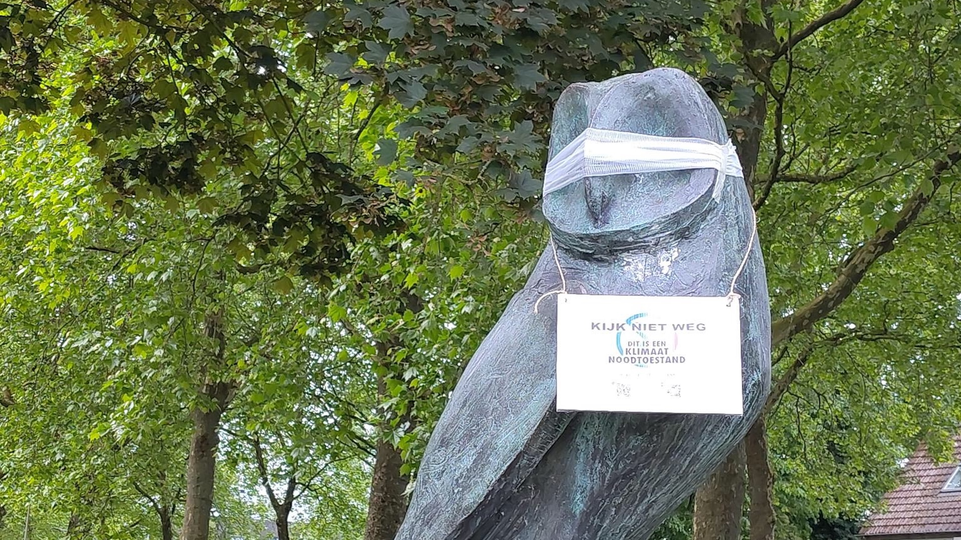 Opnieuw beelden geblinddoekt voor klimaatcrisis