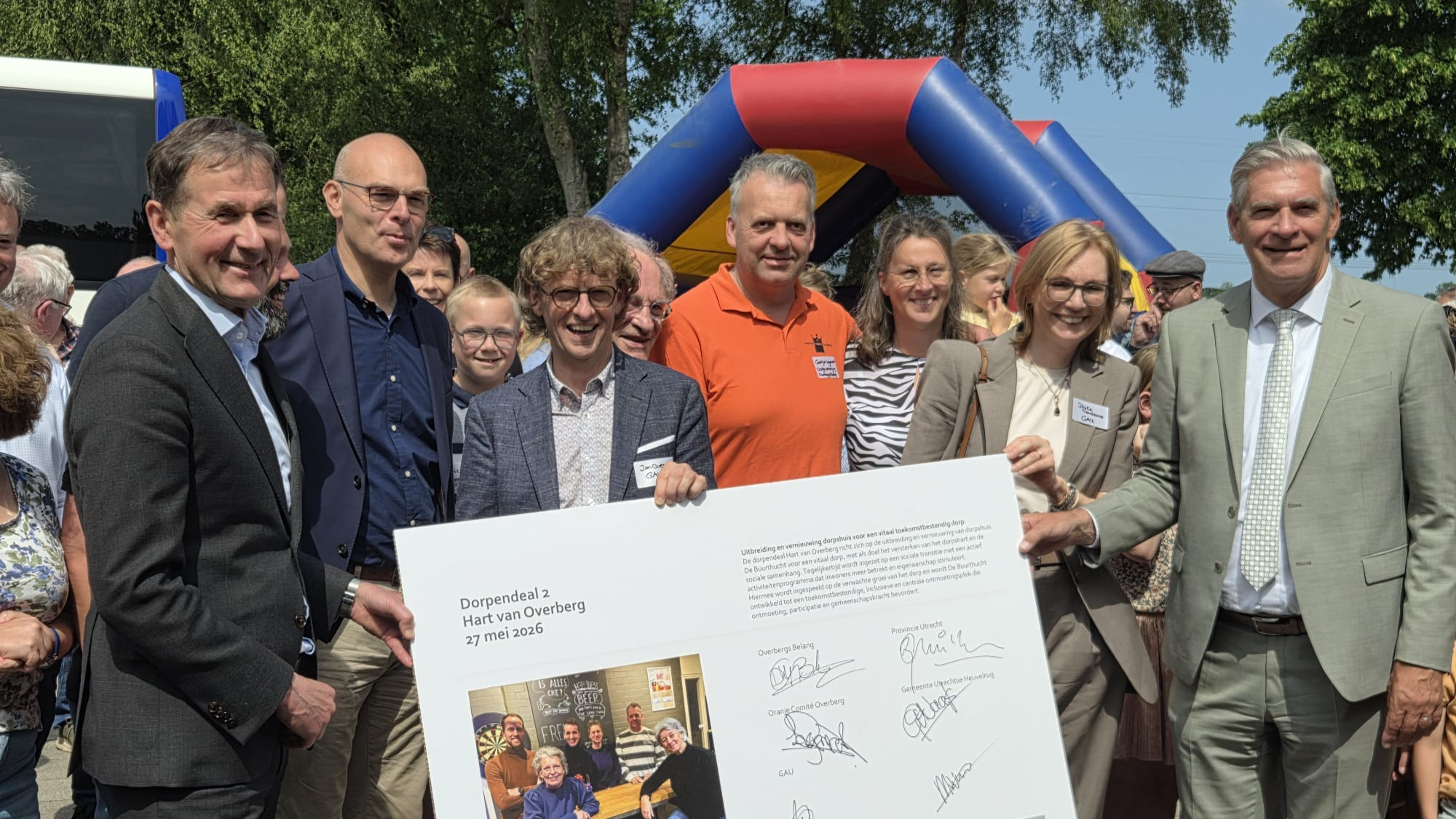 Dorpendeal geeft impuls: ‘Een sterk dorp maak je samen’
